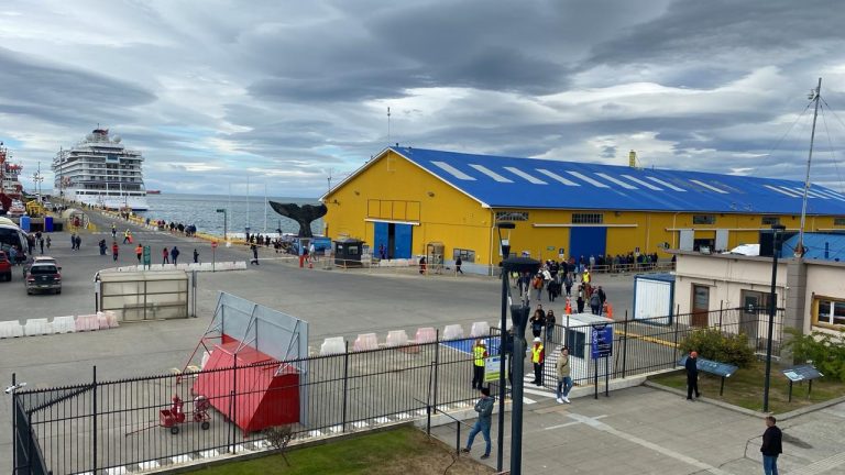 Empresa Portuaria Austral informa primeras operaciones de cruceros en Punta Arenas