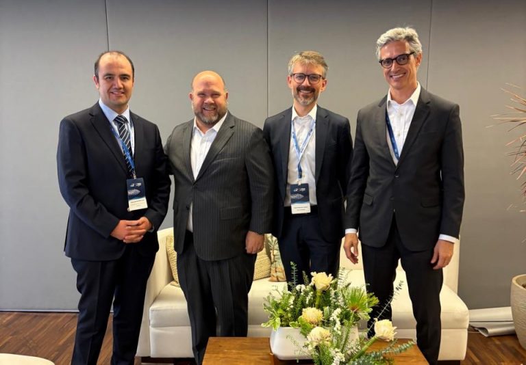 Corporación de Puertos del Conosur participa en importante foro de cruceros en Brasil